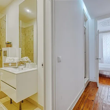 Inloveapartments - Center For Family Appartamento Lisbona