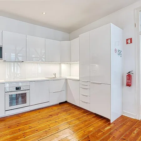 Inloveapartments - Center For Family Appartement *